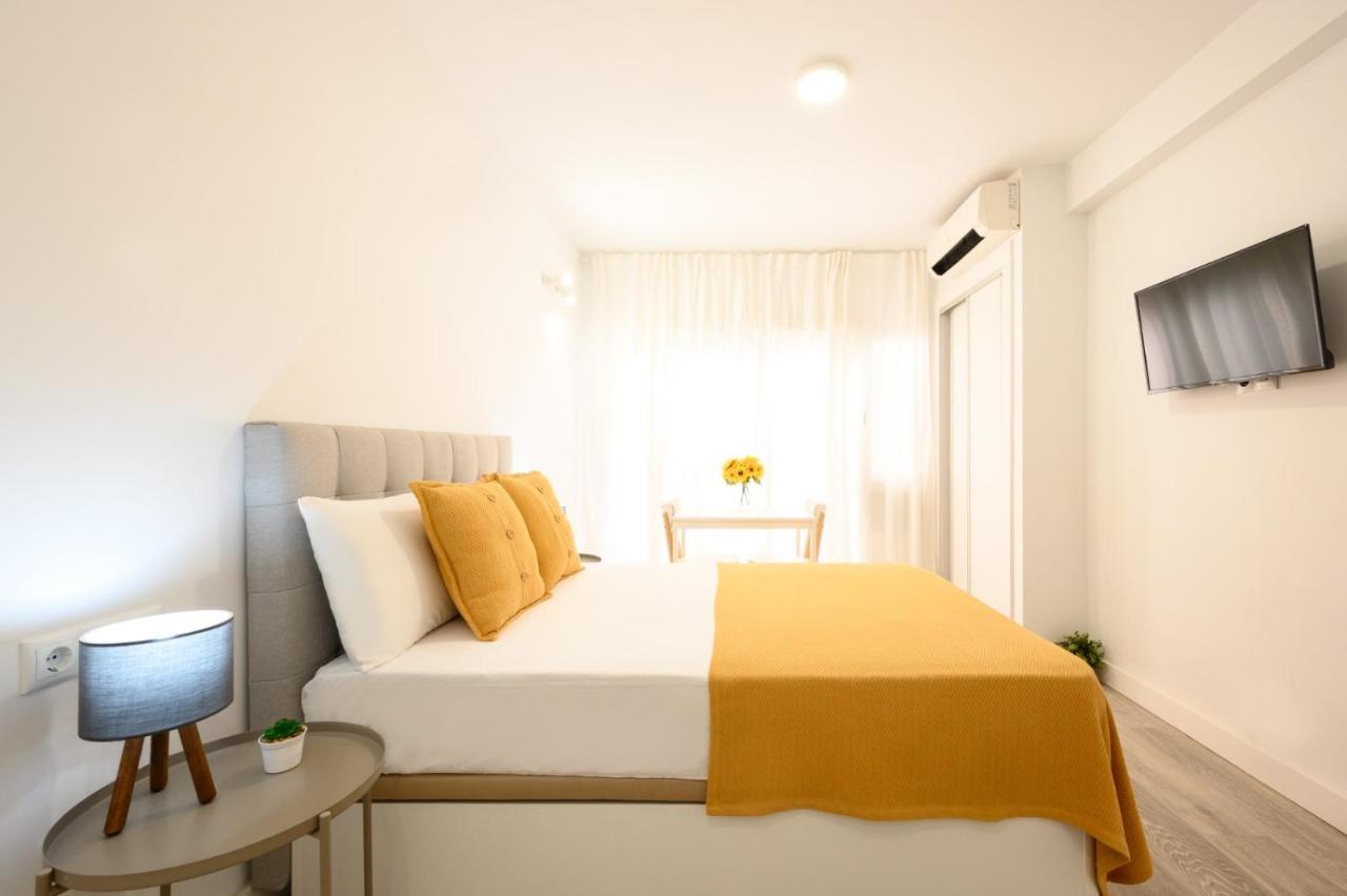 Pinzon 2, City Center By 10Tosea Fuengirola Exterior photo